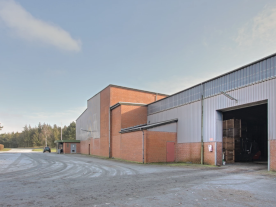 2.139 m2 h&oslash;jloftet Lager og Produktionslokale.